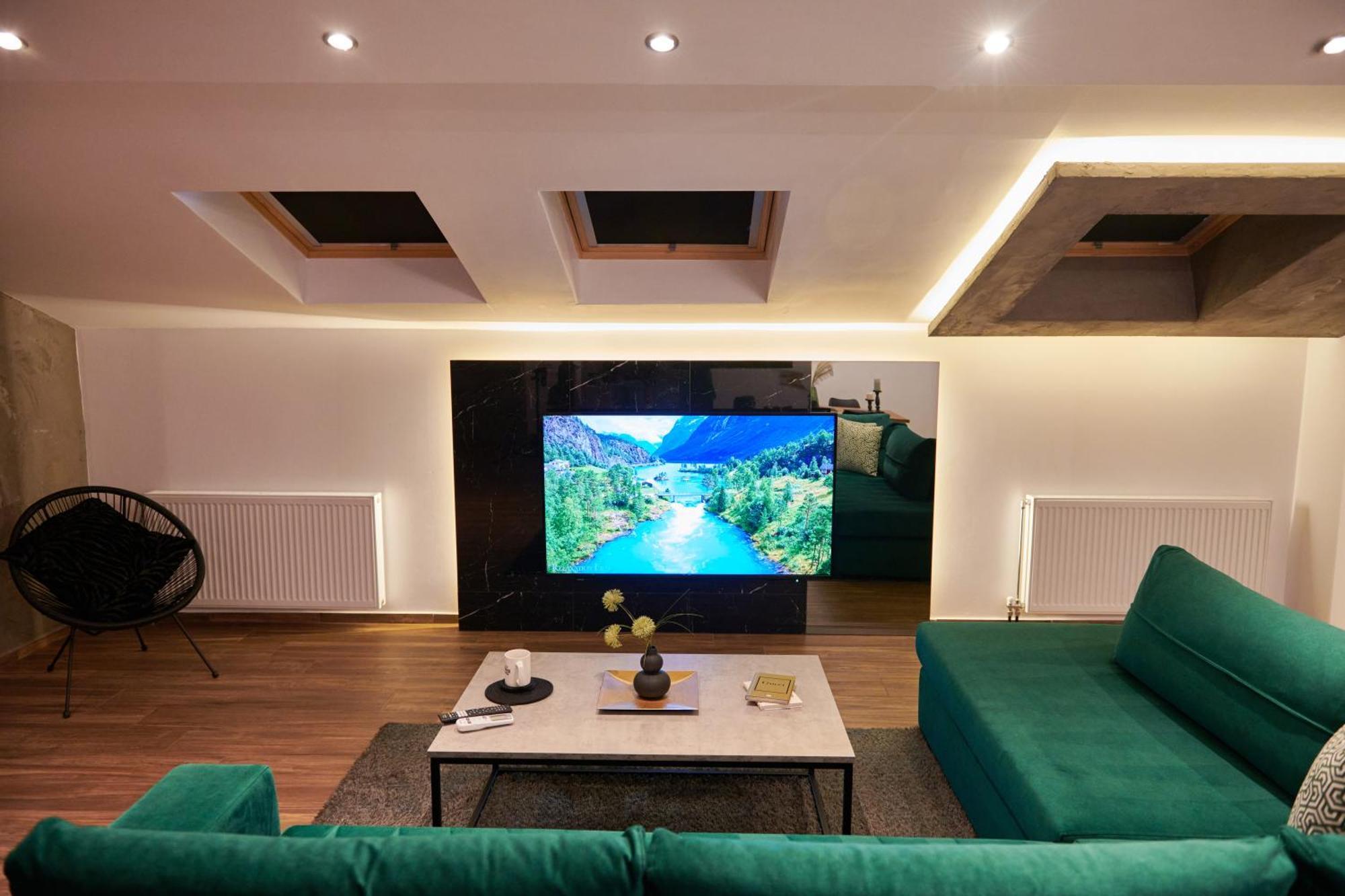 The Skyline Suite Florina Exterior foto